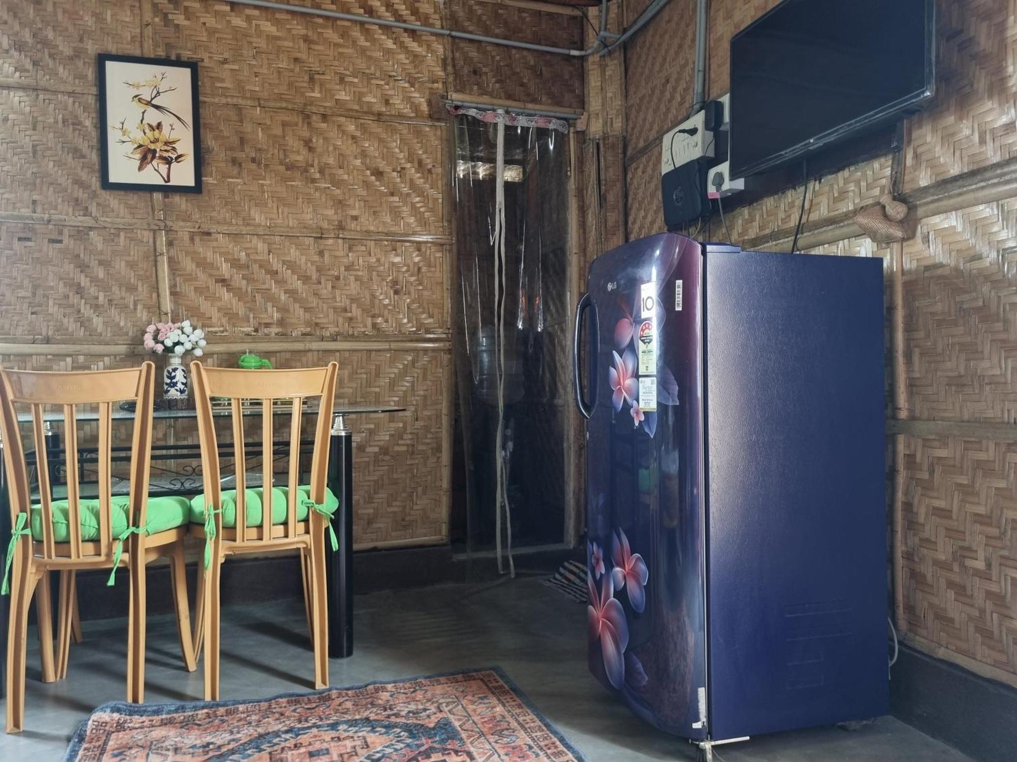 Alohi The Terrace Homestay Tezpur Екстериор снимка